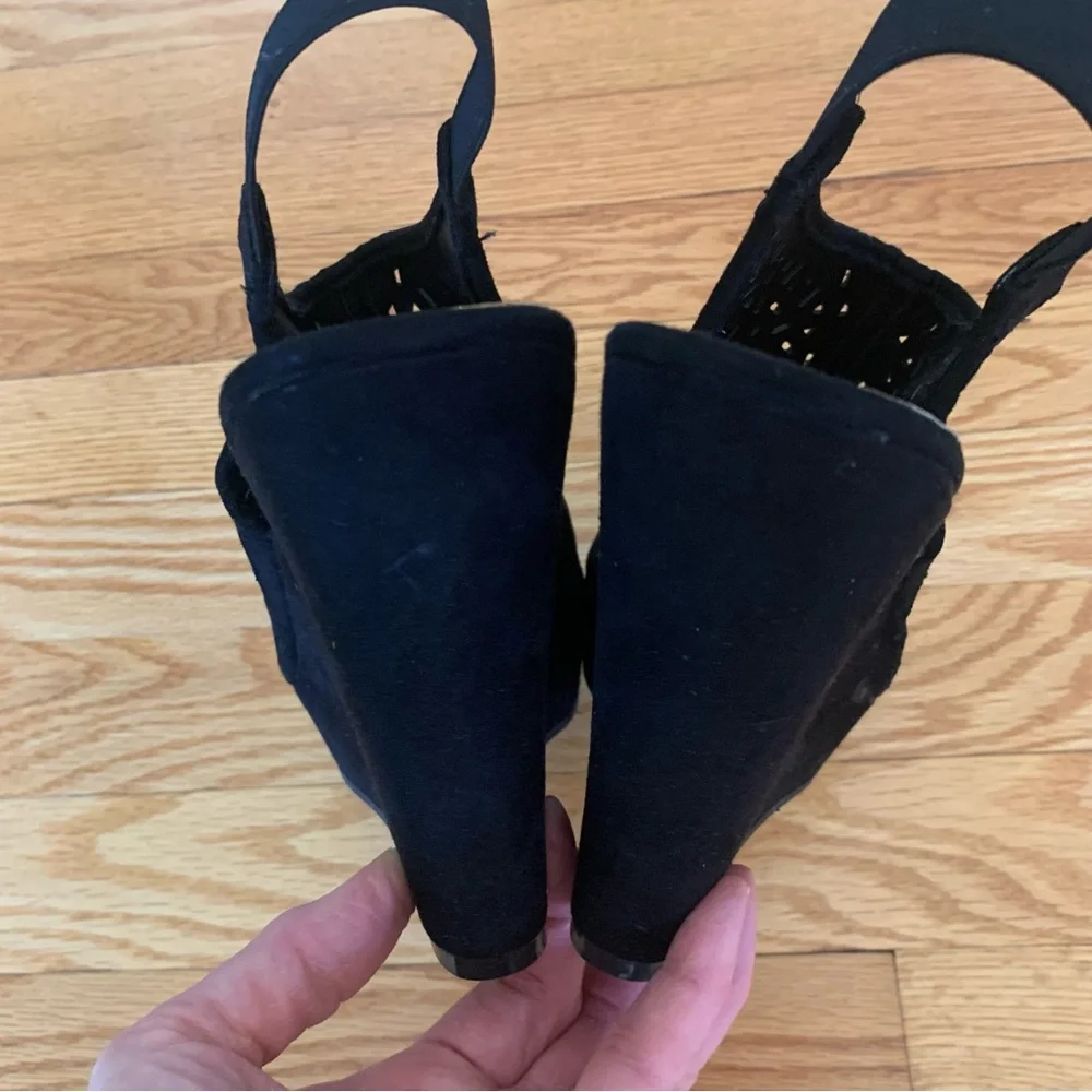 Chinese Laundry platform suede wedges Size 9.5